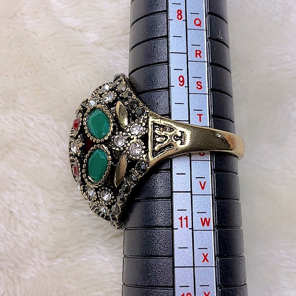 Red & Green Glass Gemstone Turkish Style Dome Ring - Picture 4 of 4